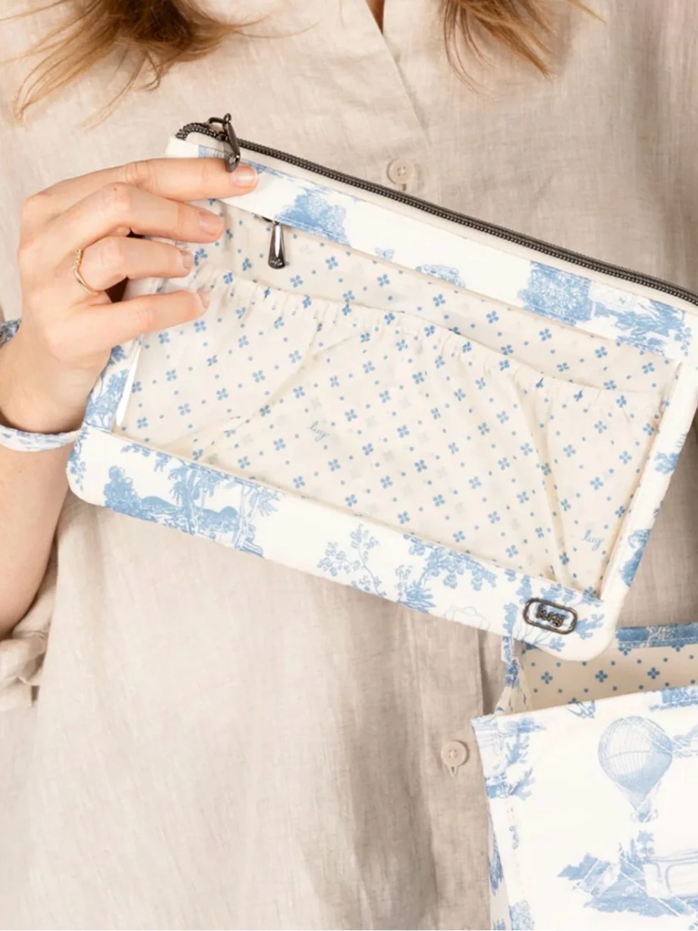 Lug Clearview Ziplet Pouch in Storybook Blue - Picture 3 of 6